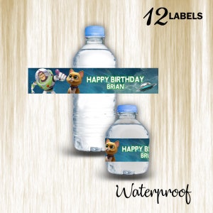 Buzz Lightyear fles water etiketten waterdichte stickers voor kinderen verjaardagsfeestje gunst | 12-pack Ideaal voor flessen van 16,9 oz en 8 fl oz