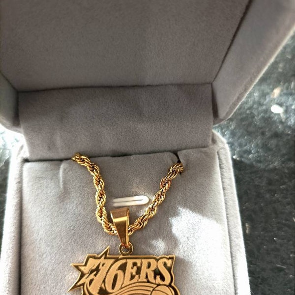 76ers Sixers Vertrauen dem Prozess 18k Gold Anhänger Halskette - Personalisierbares NBA Geschenk, Basketball Geschenk
