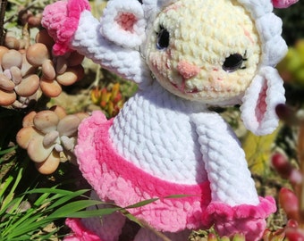 Lamb Amigurumi Pattern