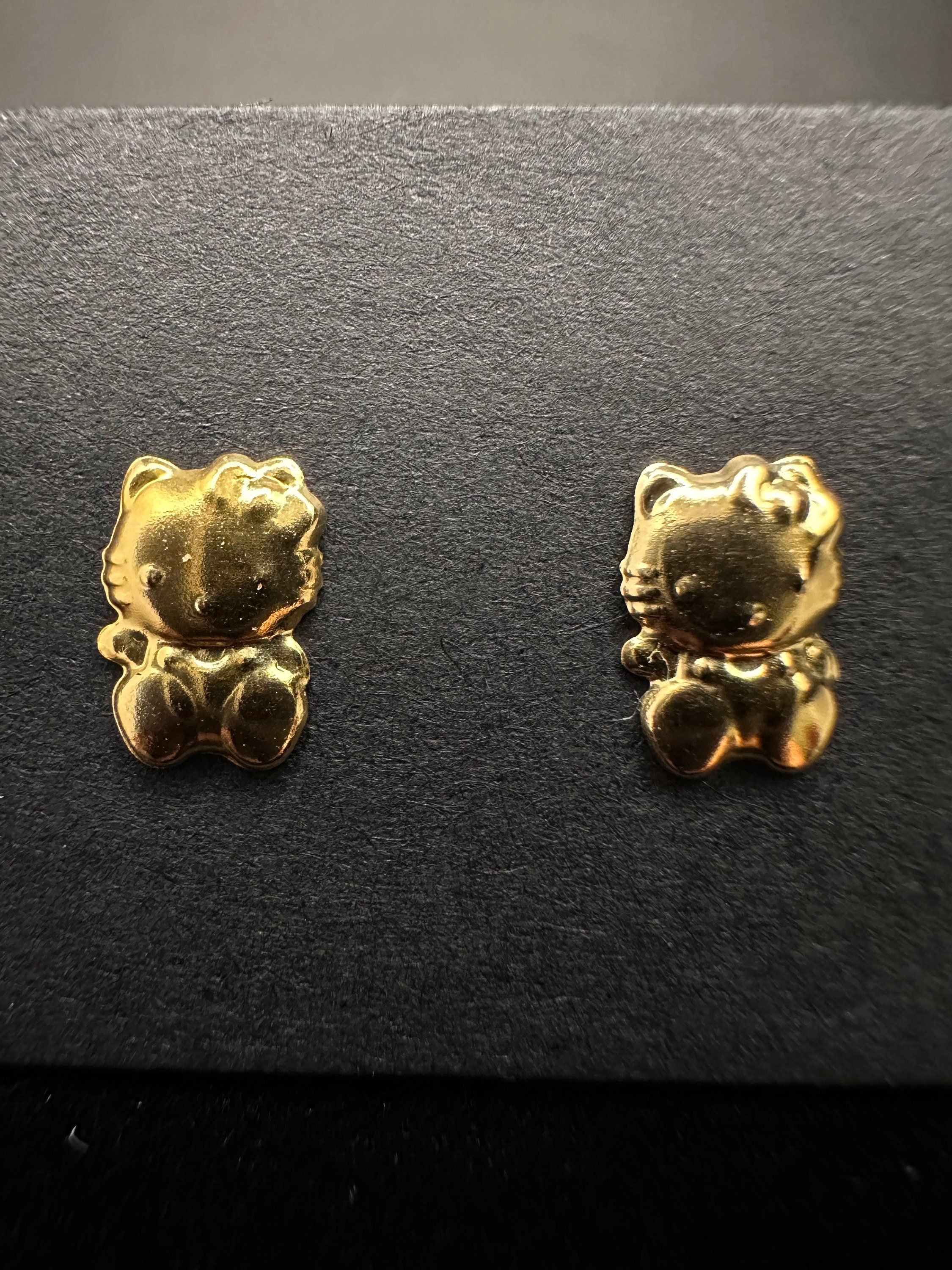 18K Gold Hello Kitty Stud Earrings - Etsy 18K Gold Hello Kitty Stud Earrings - Etsy
