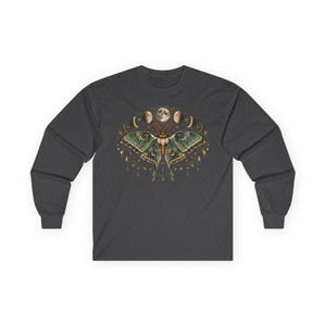 Mondfalter-Langarmshirt mit Mondphasen | Botanisches Himmelsmotiv