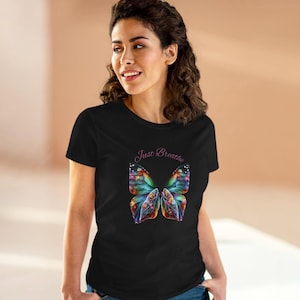 Camiseta inspiradora "Just Breathe" con mariposas coloridas y pulmones para mujer, camiseta motivacional informal con mariposas, regalo inspirador para la fibrosis quística (CF).