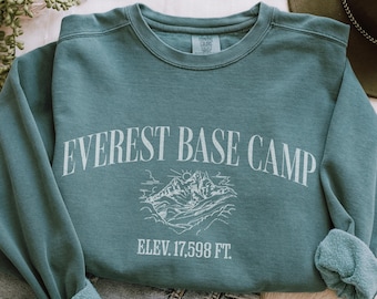 Everest Base Camp Mountain Graphic Sweatshirt | Adventure travel