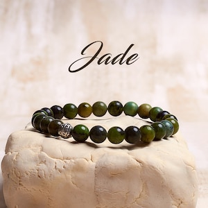 Jade Crystal Bracelet, Healing Crystal Bracelet, Green Jade Gemstone, Balance and Emotional Healing, Harmony Bracelet, Meditation Bracelet