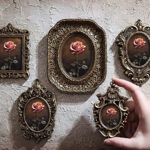Póster vintage de arte de pared de rosas, linda miniatura, impresión antigua, pintura pequeña, lienzo, ornamentado, rarezas, curiosidades, diseño de VanyaS Darkessentials