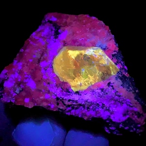 Fluorescent Red Zircon Specimen: Natural Zircon Crystal on Matrix, Pakistan- 37 Gram