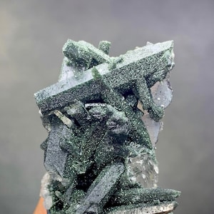 Hematite Crystal, Quartz Crystal, Natural Hematite, Hematite Quartz Specimen, Hematite From Skardu Pakistan-17 Gm, Rare Hematite Specimen