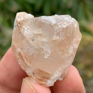 Raw Honey Topaz Crystal Specimen: Skardu Pakistan (33 Gram)