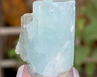Ejemplar de cristal de aguamarina azul cielo con mica, Pakistán - 14 g