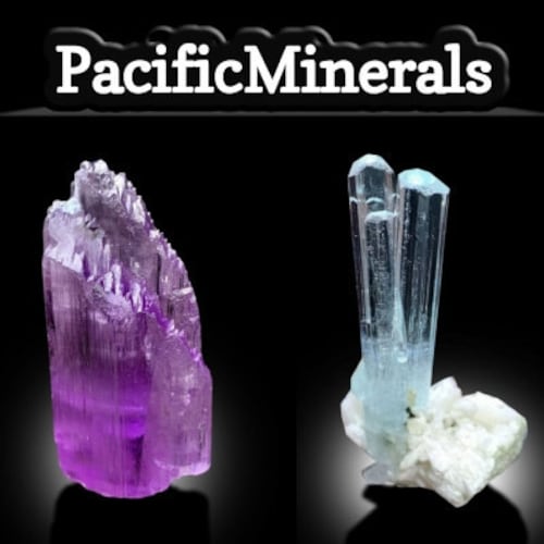 パキスタンのスカルドゥ産、クォーツとトルマリンにレッドガーネット