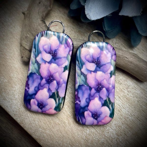 Floral earring charms, pink flower blossom ceramic beads for earring findings, design elements, handmade beads pendants charms.
