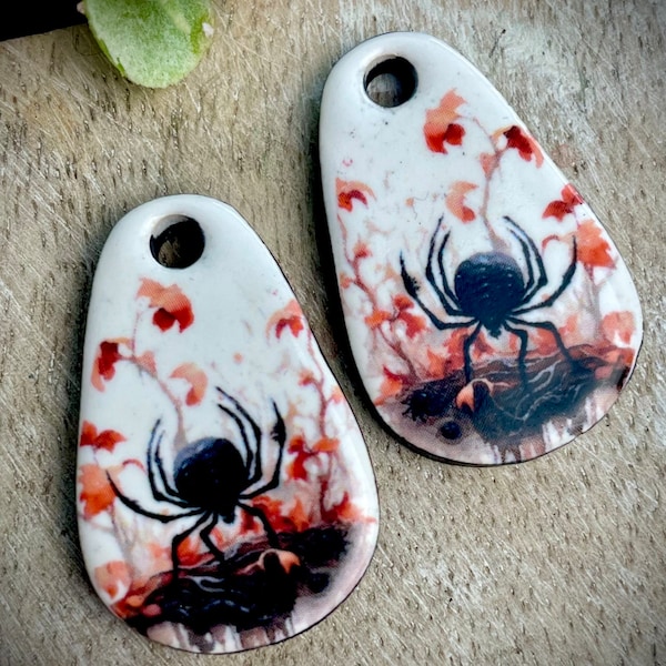Zawieszki do kolczyków z motywem pająka na Halloween, ceramiczne koraliki do kolczyków, elementy dekoracyjne, ręcznie robione zawieszki z koralików. Zawieszki na Halloween