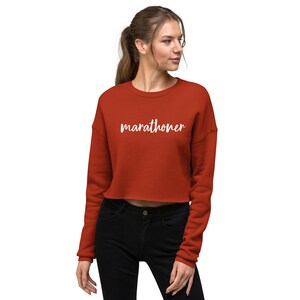 Marathoner 26.2 Script Runner Crop Sweatshirt