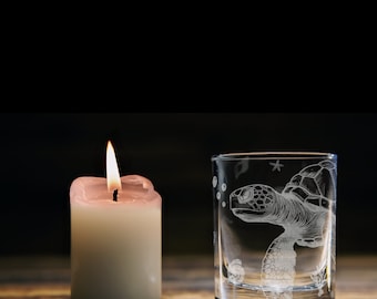 SEA TURTLE graviertes 3 Unzen Schnapsglas | Meerestiere Meereslebewesen Wasser Meeresbewohner Boote Schiffe Strand | Tolle Trink-Geschenkidee!