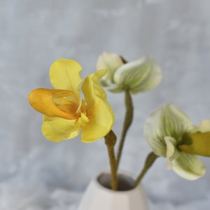 Real Touch Yellow Slipper Orchid - Artificial Flower / Wedding / Bouquet / Floral Arrangement / Centerpieces / Home Decoration / Gifts / DIY