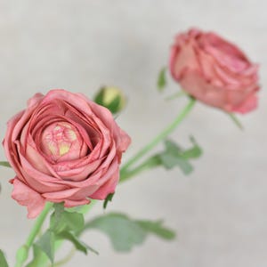 Faux Real Touch Dusty Pink Ranunculus Flower - High Quality Artificial Floral / Wedding / Bouquet / Home Decor / Centerpieces / Gifts / DIY