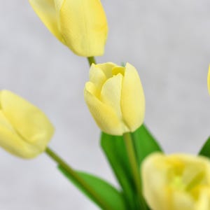 7 Stiele Real Touch Gelbe Tulpe Bouquet - Künstliche Blume / Hochzeit / Blumenstrauß / Mittelstücke / Arrangement / Dekoration / Geschenke / DIY