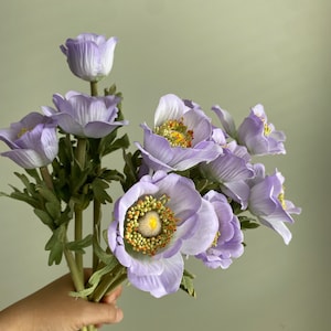 Faux Anemone Flower Stem - Artificial Floral / Wedding / DIY / Home Decoration / Centerpieces / Gifts / Light Purple / Violet