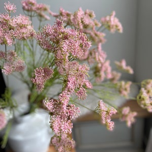 30 Queen Anne's Lace Faux Flower Stem