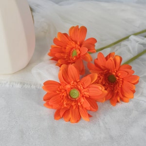 Stelo di gerbera arancione Real Touch - Fiore artificiale / Matrimonio / Bouquet / Decorazione per la casa / Disposizione / Casa / Decorazioni / Fai da te / Regali