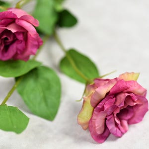 Real Touch Mauve Red Lisianthus Stem - High Quality Artificial Flower / Wedding / Bridal Bouquet / DIY Floral / Home Decoration /Arrangement