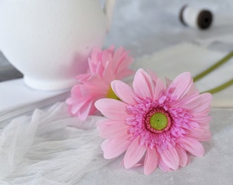 Real Touch Gerbera Daisy Stem - Artificial Flower / Wedding / Bouquet / Home Decoration / Arrangement / Home / Decor / DIY / Gifts / Pink