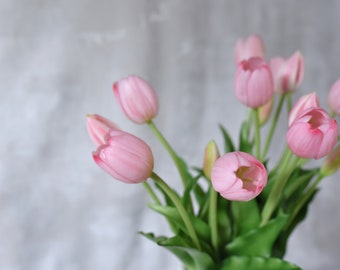 5 Stems Real Touch Tulip Bouquet - High Quality Artificial Flower / Centerpiece / DIY Floral / Wedding / Home Decoration / Gift / Light Pink