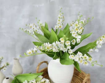 Faux Lily of the Valley Stem - High Quality Artificial Flowers / Wedding /Bouquet / DIY Floral / Home Decoration / Gifts / White