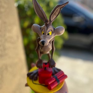 ラス1※新品※　ワイリーコヨーテ　フィギュア　希少 Yahoo!オークション -「ワイリーコヨーテフィギュア」の落札相場