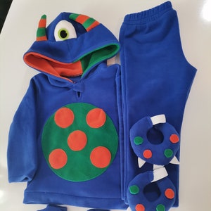 Baby Blue Monster Costume for Kids, Adorable Halloween Outfit, Fun and Cozy Monster Costume for Dress-Up and Halloween Celebrations
