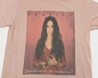 Shakira Colombian Singer and Songwriter Retro Vintage Graphic Design T-shirt Soft Style