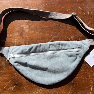 Bauchtasche aus Jeansstoff