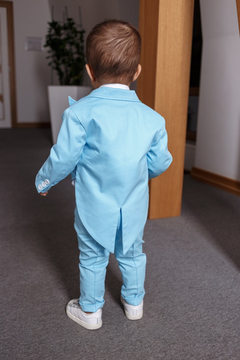 Zauberhafte Eleganz Handgemachter Anzug für Jungen Kleinkind-Frack Kinder-Frack Maßgefertigter Anzug für Jungen Blaue Hochzeit Jungenanzug Bild 4