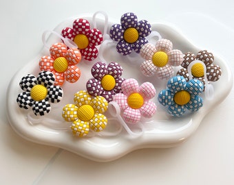 Checker Flower Straw Topper: Tumbler Accessories