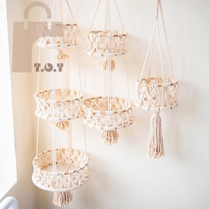Hanging Macrame Fruit Basket Handmade Hanging Baskets Kitchen Storage Plant Holder Kitchen Fruit Basket Home Decor House Warming Gift