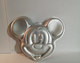 Vintage Mickey Mouse Cake Pan By Wilton