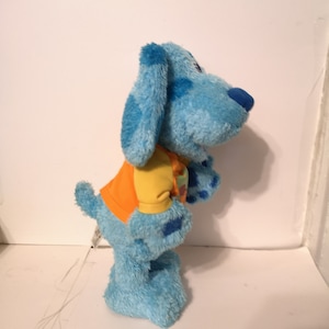 Vintage Blues Clues ABC Singing ,Dancing Plush  Fisher Price ( tested)