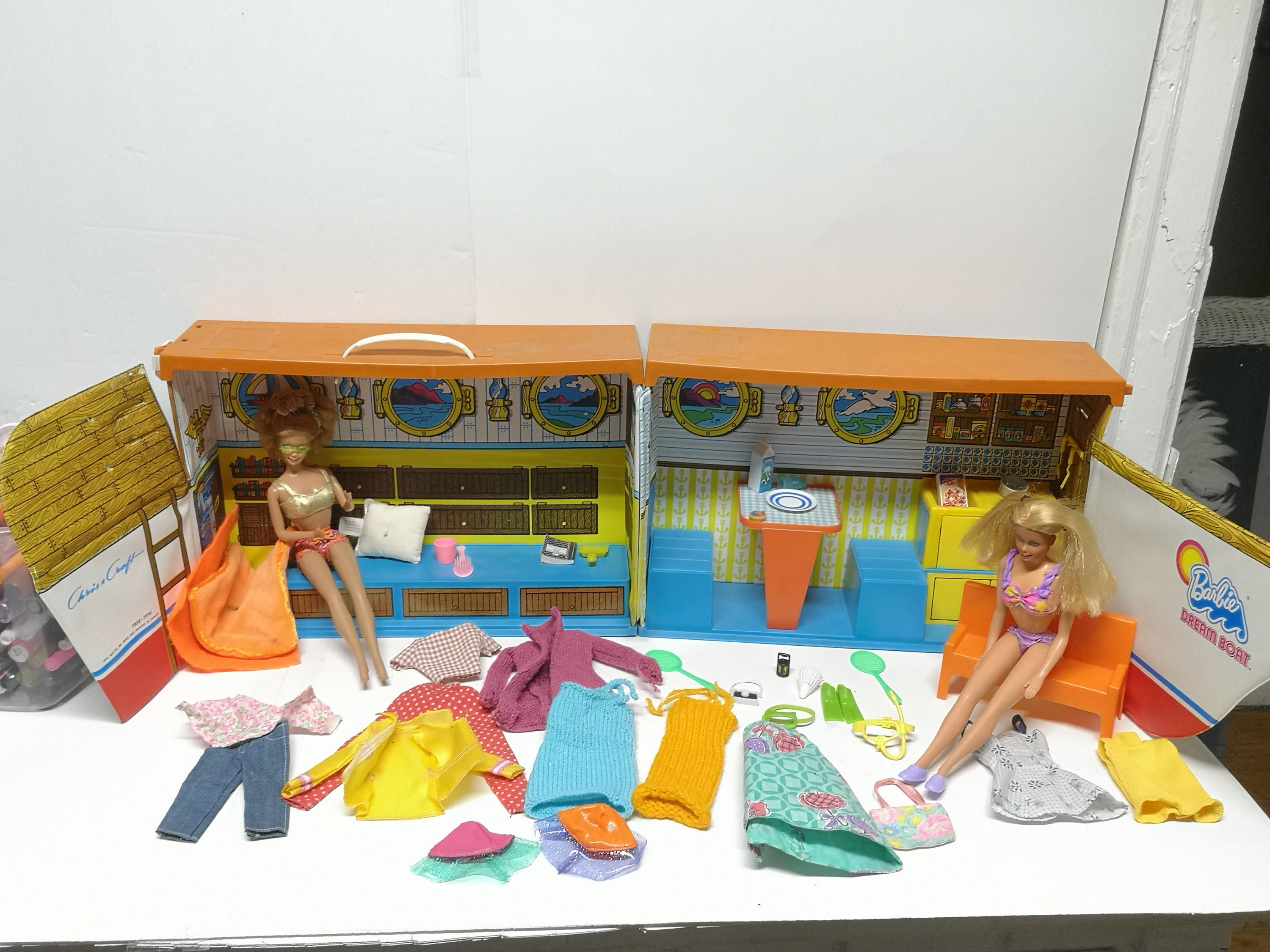 Vintage 1974 Vinyl Barbie Dream Boat Lot With Barbies And Accessories