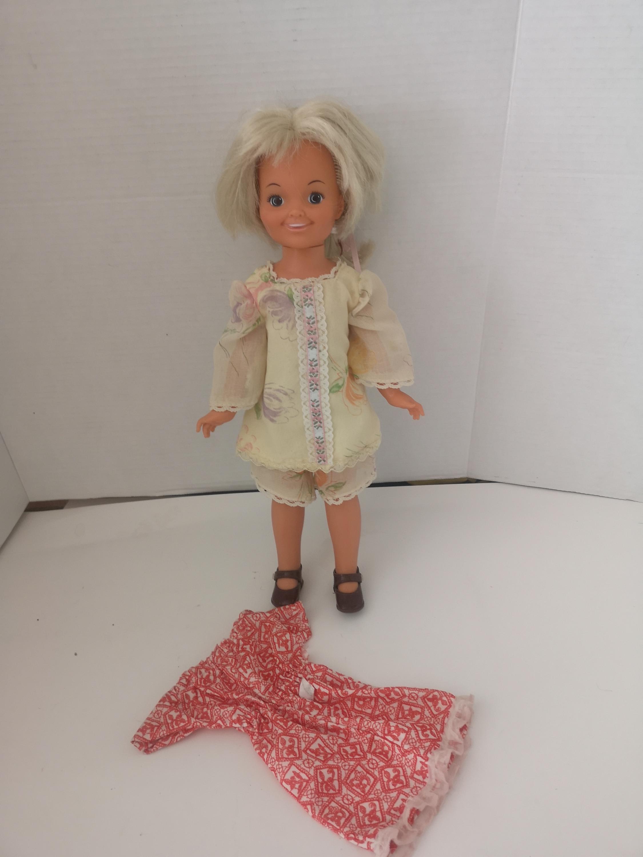 Vintage 1970s Crissy Velvet Ideal Doll With Growing Hair Works