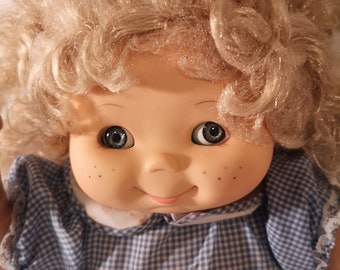 Muñeca vintage con ojos que se mueven hacia adelante y hacia atrás, cuerpo  suave, cara de goma, fabricante desconocido, 12