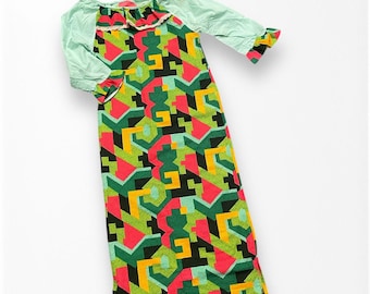 70s woman’s long sleeve maxi dress handmade 1970s woman’s medium vintage dress
