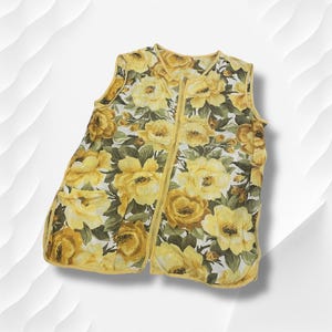 Yellow floral zip up 1950s vintage short sleeve top vest small womans smock