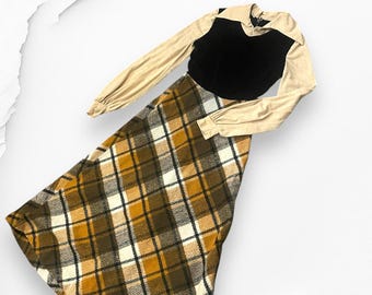 Plaid long sleeve maxi dress darted collar black velvet yellow brown tan womens xs vintage70s dress