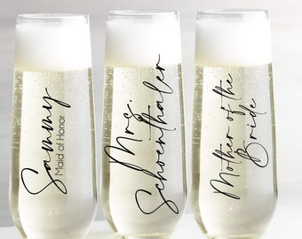 Personalized Bridesmaid Champagne Flute; Bridesmaid Gift; Personalized Champagne Flute; Wedding Day Glass