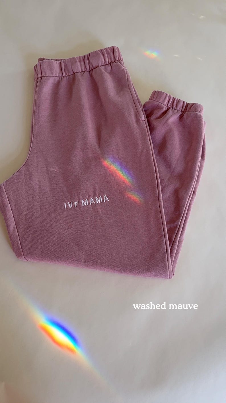 Pantalones deportivos para mamás de FIV - Infertilidad - Conjunto para el día de la transferencia - Regalo de FIV - FIV - Pantalones deportivos para mamás de fertilización in vitro - Mamá de FIV imagen 3