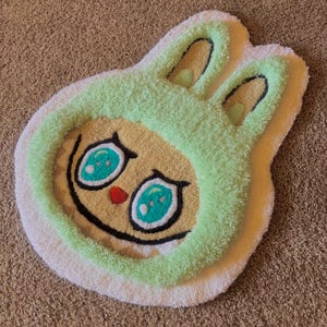 ANPASSBAR 3D Mint Labubu getuftet Teppich Kawaii Teppich Pastell Wandkunst niedliches handgemachtes Dekor Geschenk für Kinderzimmer POP MART Sammlercharakter