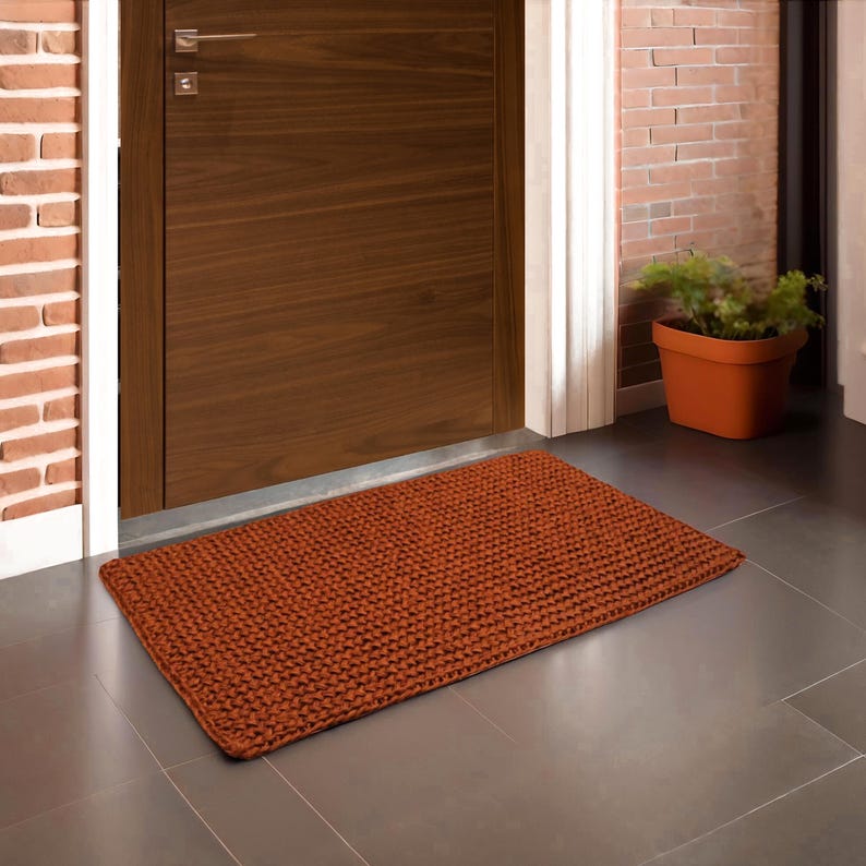 Handwoven Natural Palm Fiber Rug, Copper Entryway Mat image 1