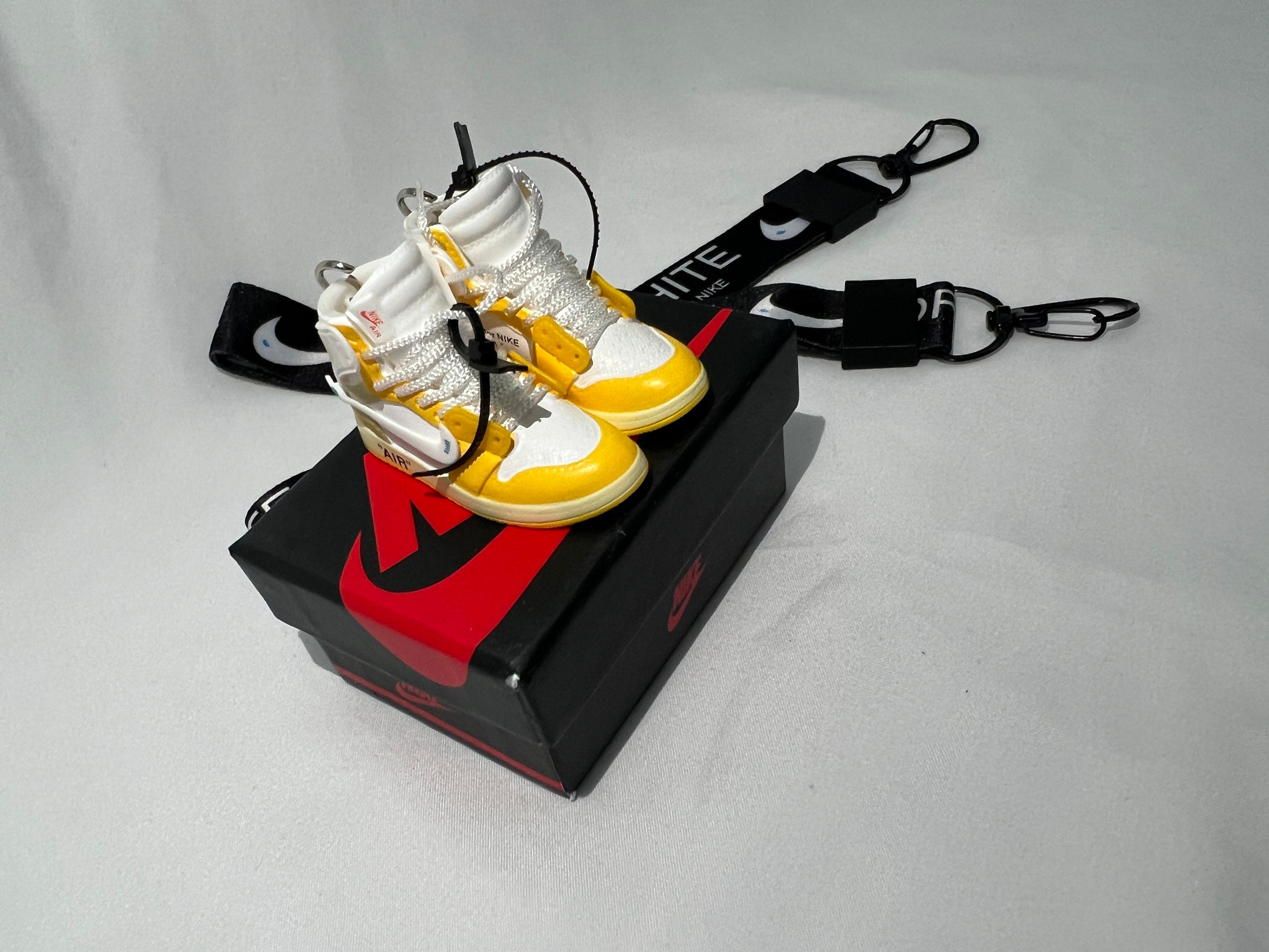 Portachiavi keychain mini sneaker 3d nike air jordan 1 gift regalo new  models