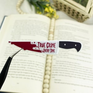 Crimen verdadero cada vez / Pegatina Kindle Bookish /