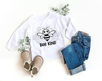 Floral Honey Bee PNG, Be Kind Quote Design, Cute Wildflower Graphic for T Shirts, Mugs, Stickers, Printable Digital Download